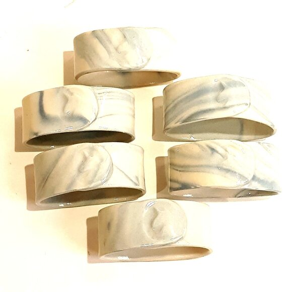Porcelain Napkin Rings Embossed Unicorn Blue White Glaze Vintage Set of 6 - Picture 2 of 6